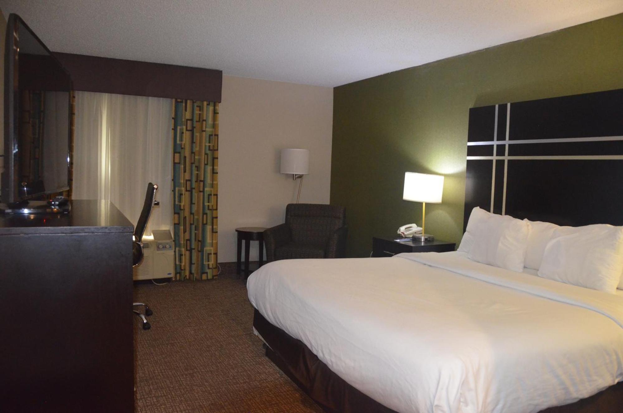 Comfort Inn & Suites Maumee - Toledo I80-90 Экстерьер фото