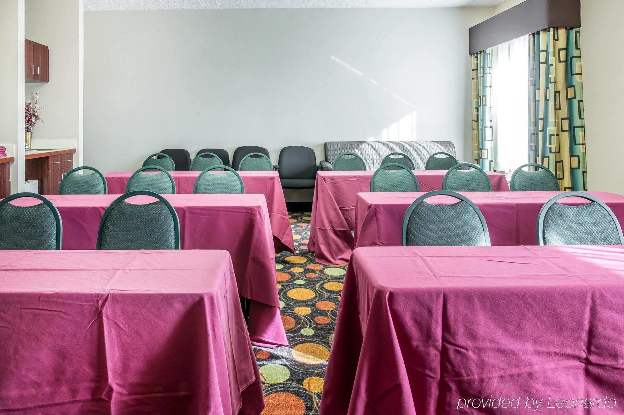 Comfort Inn & Suites Maumee - Toledo I80-90 Экстерьер фото